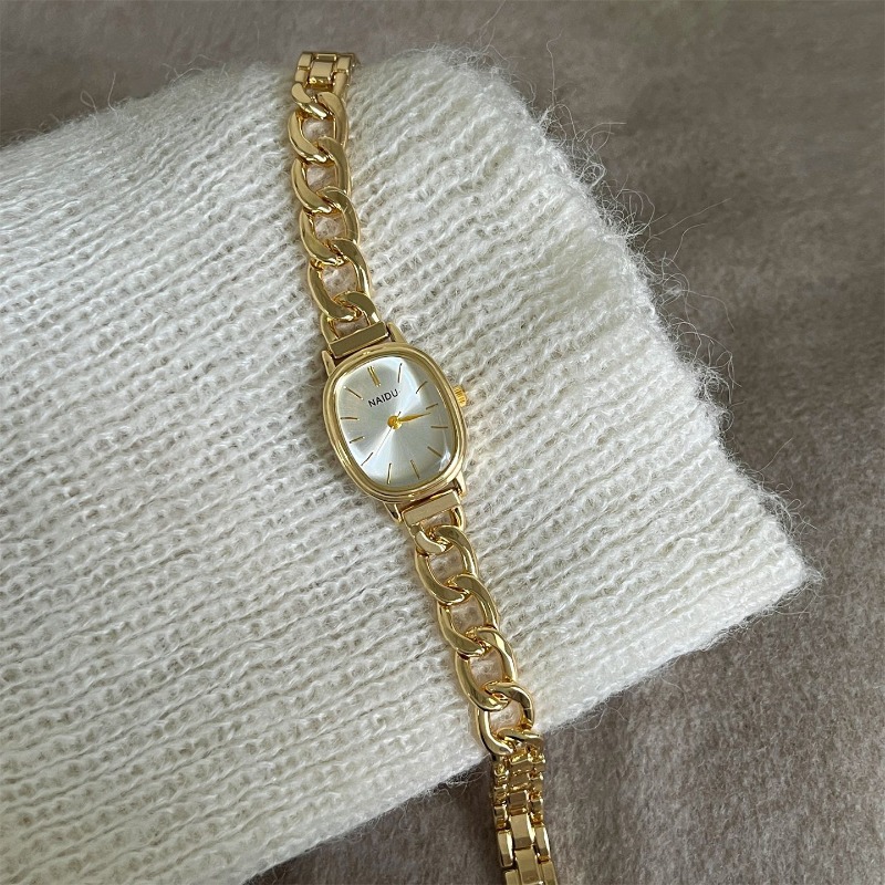 Moda Kadın Oval Kadran Kuvars  - Luxury Watch Brand For Women incelemesi ve fiyatı